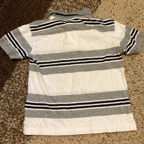 Place/H&M 3 pack of  dress tee. In great shape. Size 4/5 - Picture 4 of 10